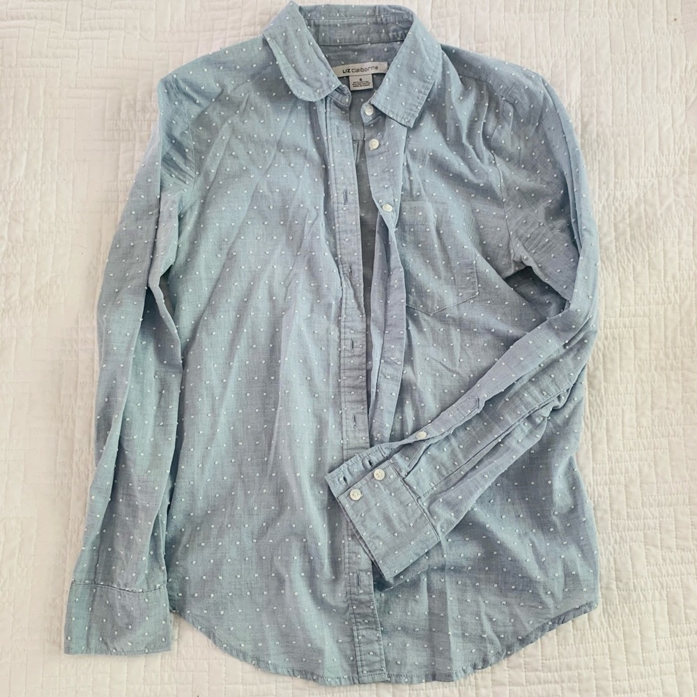 Liz Claiborne women’s blue button down embroidered